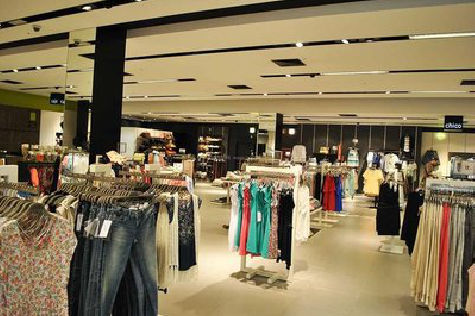 吴堡商场里的店面怎么装修?